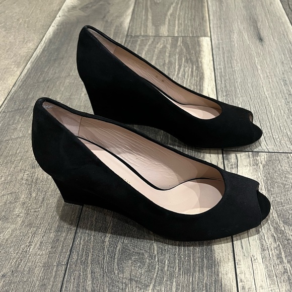NWOT Stuart Weitzman black suede Annaform wedges - Picture 2 of 5